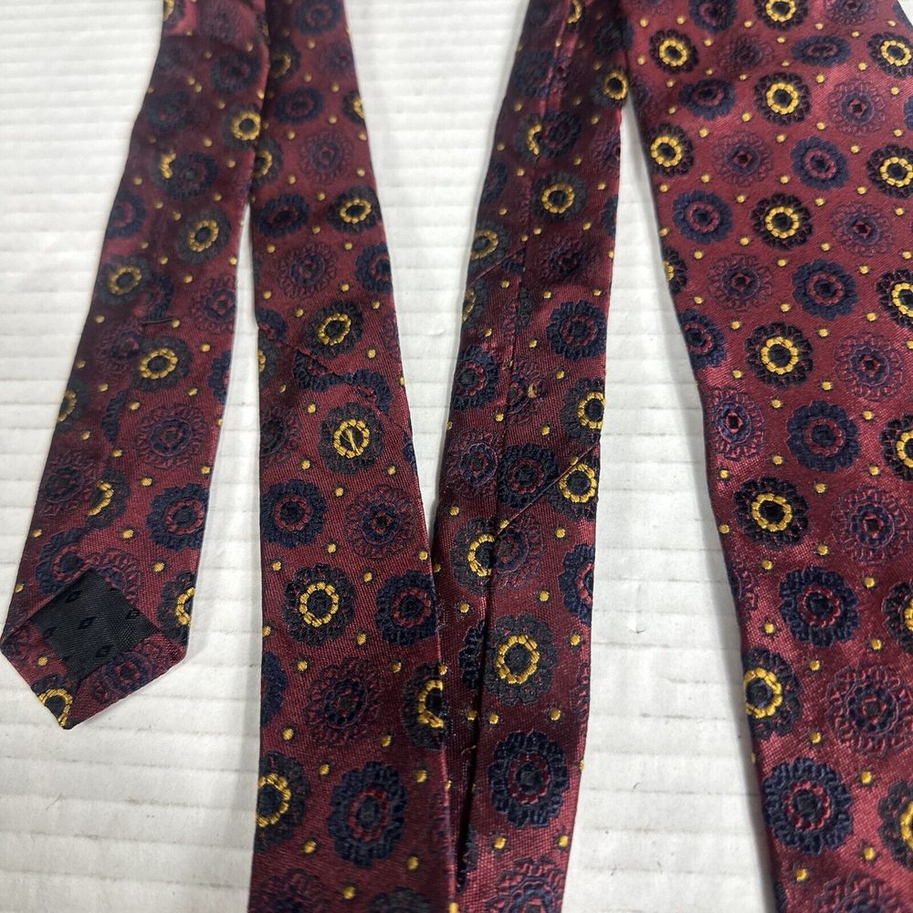 Barbara Blank Neck Tie Burgundy Geometric 100% Silk Made NYC. 60" - Picture 4 of 5
